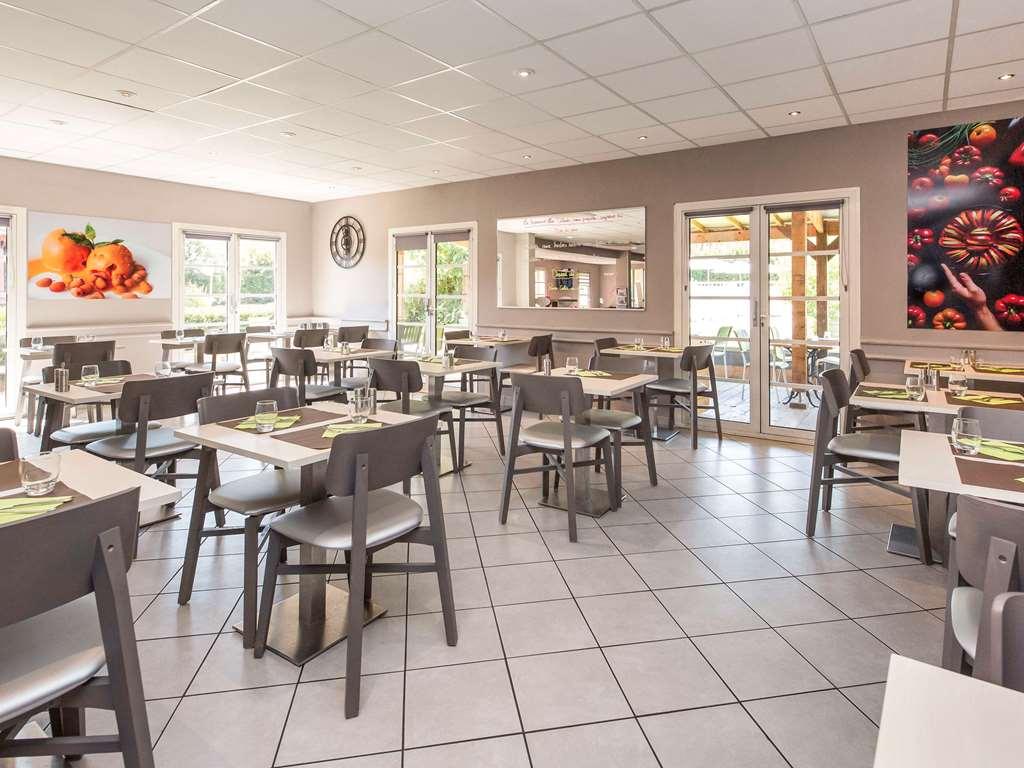 Ibis Budget Систерон Ресторан фото