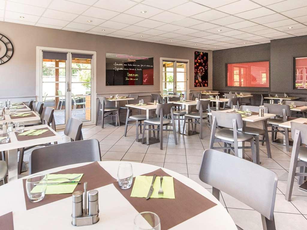 Ibis Budget Систерон Ресторан фото